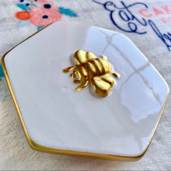 LAST 1! 🐝 Bee Unique Trinket Box Accent 🐝 - Picture 8 of 9